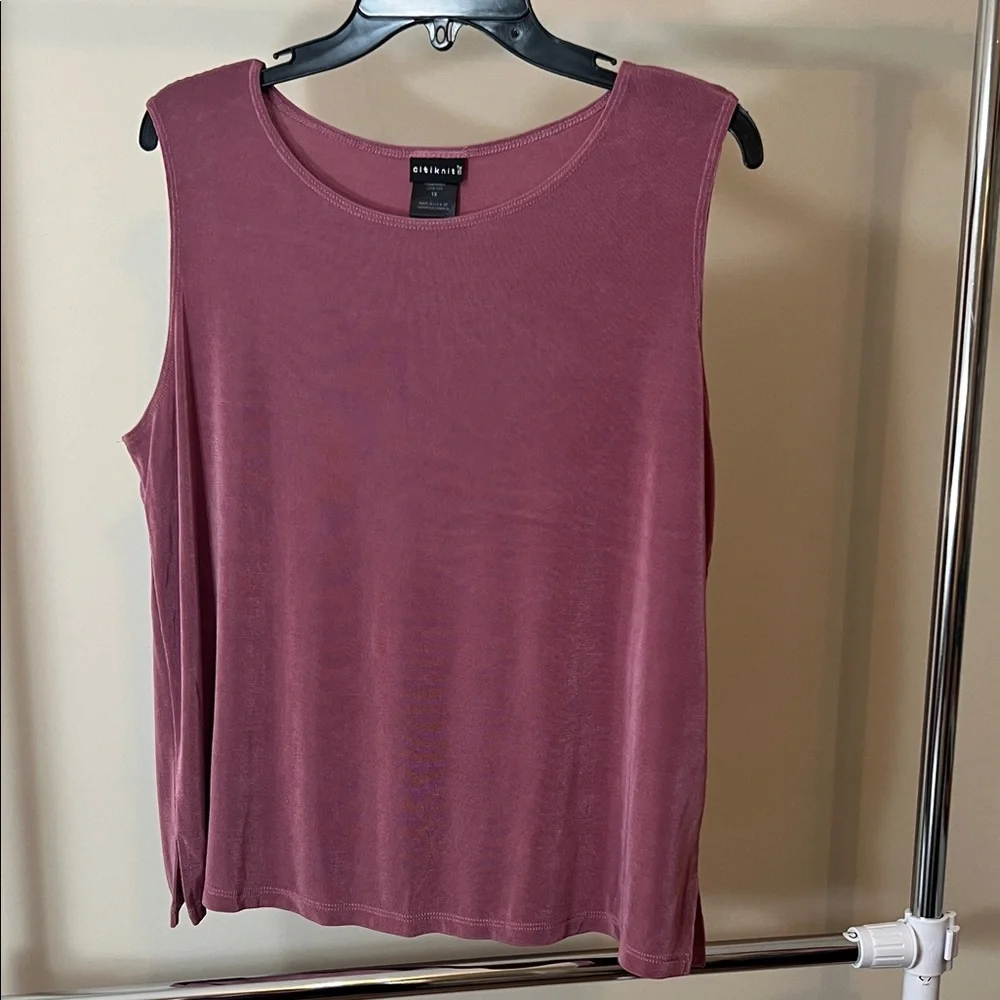 Gray and Pink Women's Three-Piece Set - Picture 3 of 5
